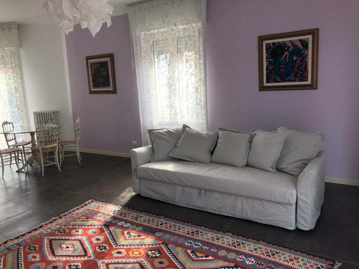 Casa Savoia Apartment Desenzano del Garda Exterior foto